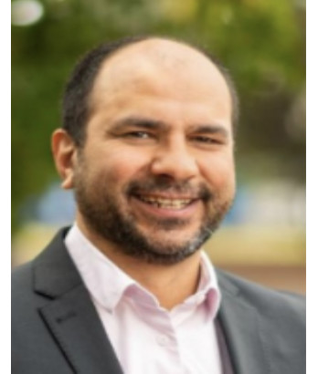 Mahmoud Efatmaneshnik